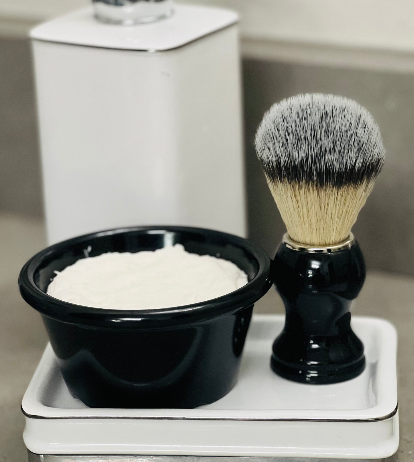 simply regal shaving soap (5 oz)